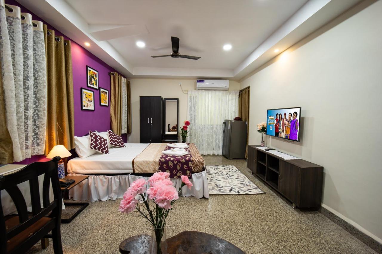 Celso'S Home Stay Panaji Bagian luar foto