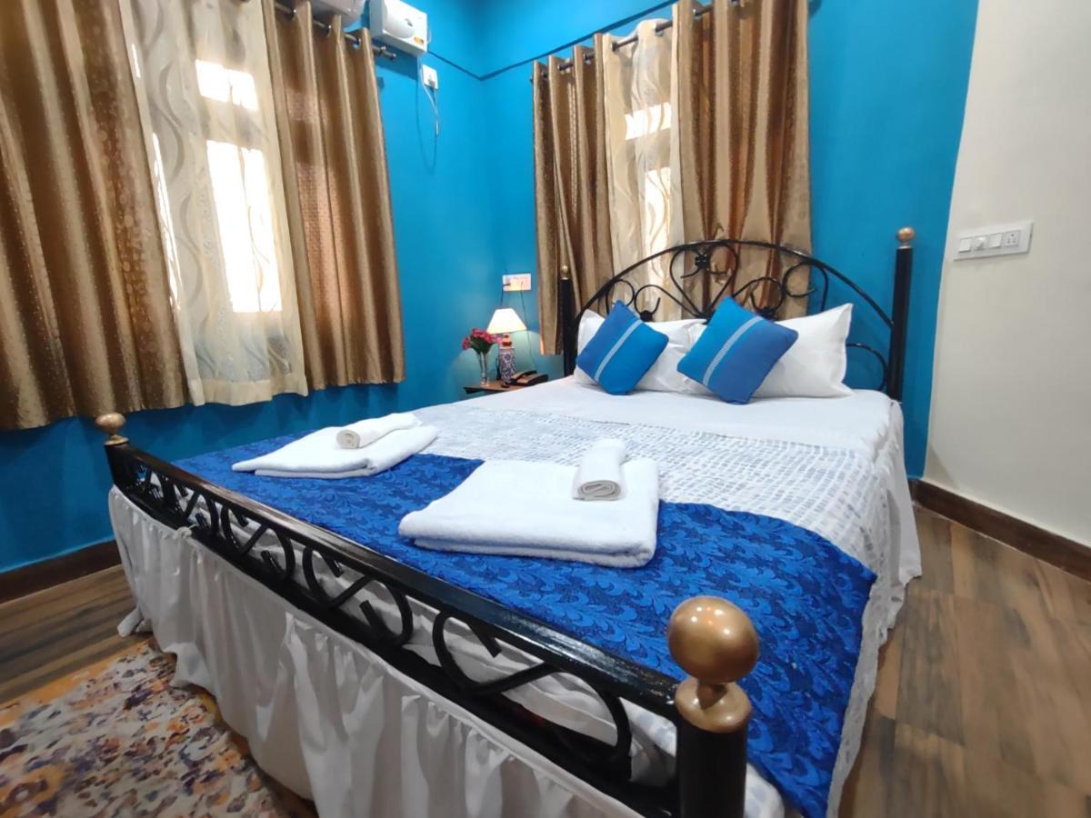 Celso'S Home Stay Panaji Bagian luar foto
